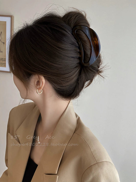 Éloise Acetate Clip